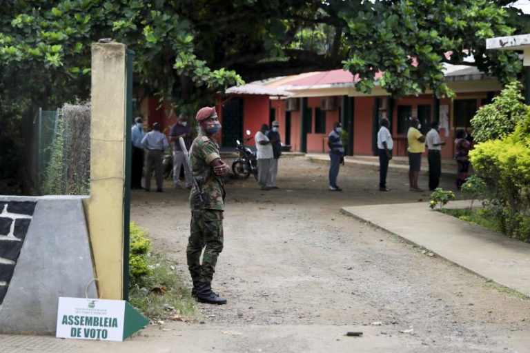 São Tomé/Eleições: Populares repetem boicote da votação em quatro mesas de voto