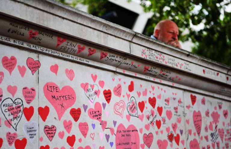 Covid-19: Reino Unido registou 166 mortes e mais de 34 mil casos 