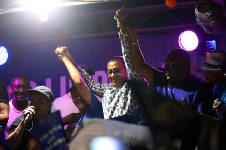 São Tomé/Eleições: Presidente eleito promete que apenas o povo poderá dar-lhe ordens
