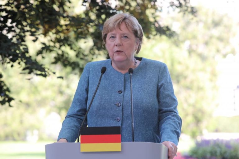 Sondagem indica que portugueses apoiariam Merkel para “presidente” da Europa
