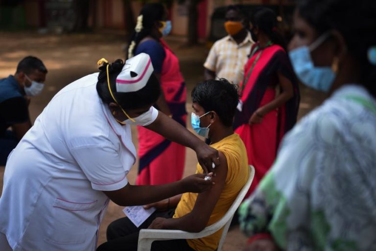 Covid-19: Desigualdade no acesso a vacinas piora pandemia a nível mundial – OMS