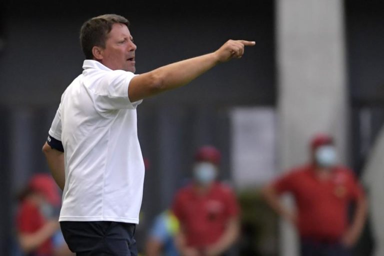 Treinador do Portimonense diz que “há muita margem para melhorar”