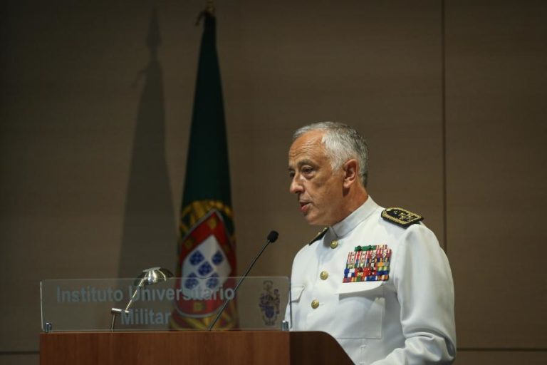 Chefe do Estado-Maior apela a “forte espírito de colaboração” entre ramos e ministério