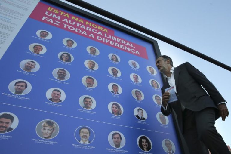 Covid-19: IL diz que eventual fim de restrições agora tem motivações eleitorais