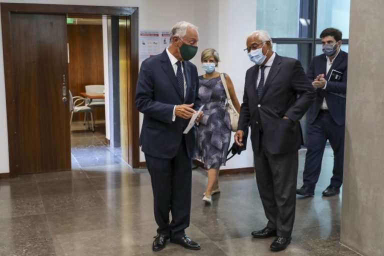 Covid-19: Costa elogia vacinação mas salienta importância das medidas de proteção individual