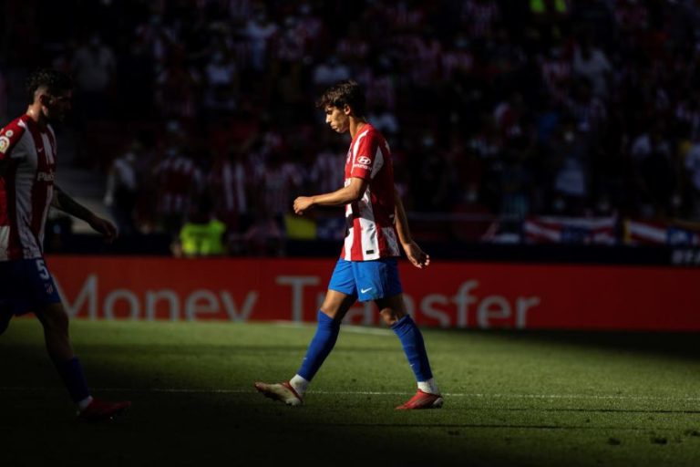 João Félix suspenso por dois jogos na Liga espanhola após expulsão