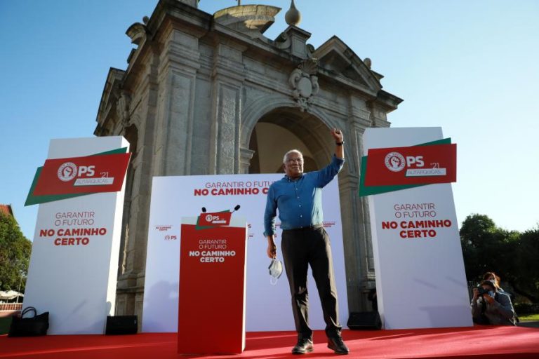 Sorte de partidos que demonstram “raiva” com PRR é “não estarem no Governo” — Costa