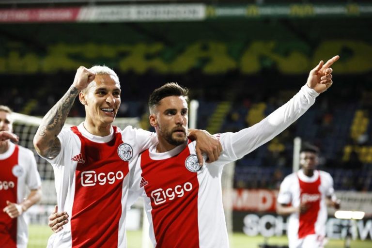 Ajax volta a golear e consolida liderança da liga nos Países Baixos