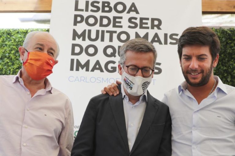 Autárquicas: Líder do CDS diz que opção em Lisboa é entre “socialismo ou liberdade”
