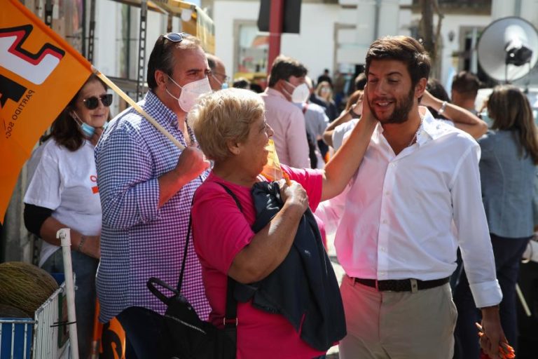 Autárquicas: Rodrigues dos Santos diz que CDS vai ser “a grande surpresa” no domingo