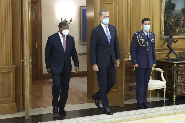 Presidente de Angola quer estabelecer parceria estratégica com Espanha