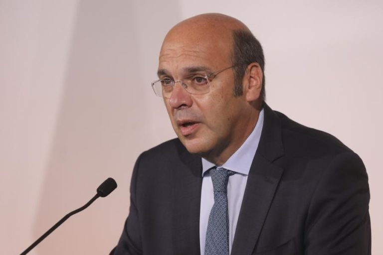 5G: “Portugal é reconhecido pela qualidade das suas infraestruturas de telecomunicações” – Siza Vieira