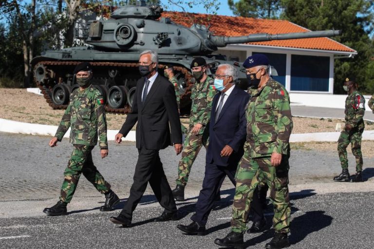 Costa pede audiência a Marcelo sobre chefia do Estado-Maior da Armada