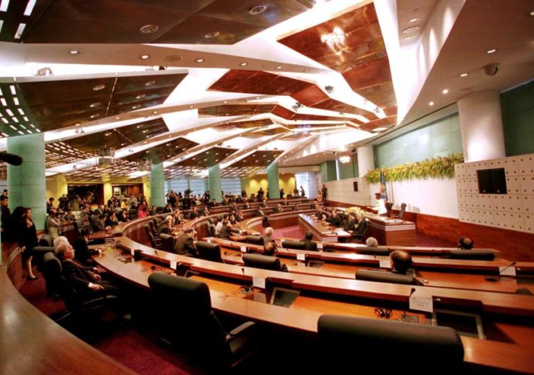 Macau regista maior abstenção nas eleições para o parlamento desde a transição