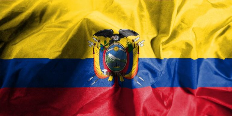 Forças Armadas nas ruas indica que Equador se prepara para a “Morte Cruzada”