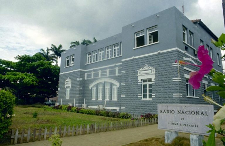 Diretor da Rádio Nacional são-tomense levado ao Ministério Público por suspeita de assédio sexual