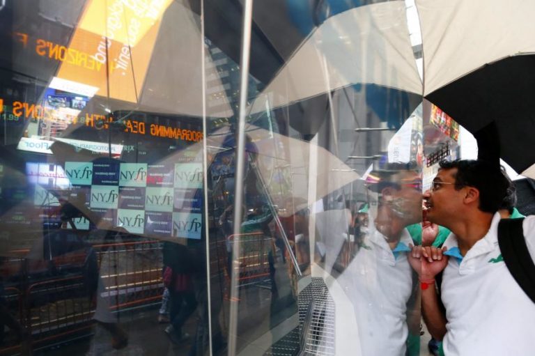 Wall Street fecha em alta e com recordes do Nasdaq e S&P500