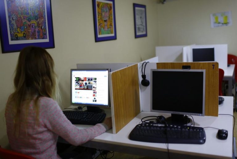 Pesquisas na Internet podem ajudar a prever hospitalizações por asma, revela estudo