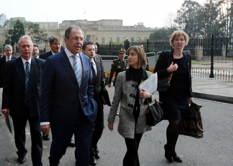 NATO deve dar primeiro passo para normalizar relações com Rússia — MNE russo