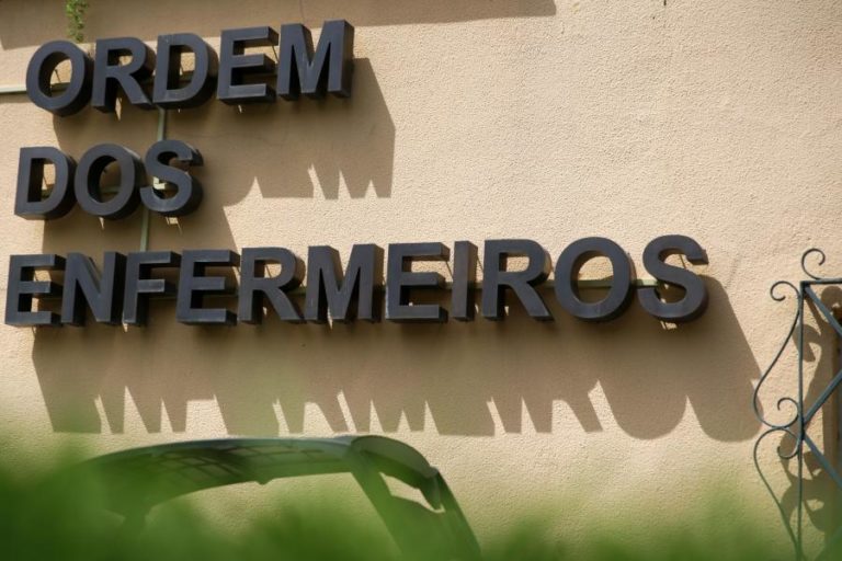 OE2022: Não há “incentivos nenhuns à retenção” de enfermeiros