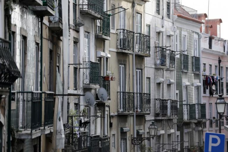 OE2022: Declaração de rendas que reduz IMI muda para de 01 de janeiro a 15 de fevereiro