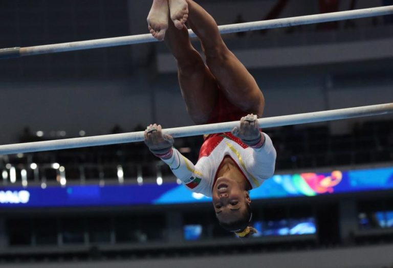 Filipa Martins oitava em paralelas assimétricas nos Mundiais de ginástica artística