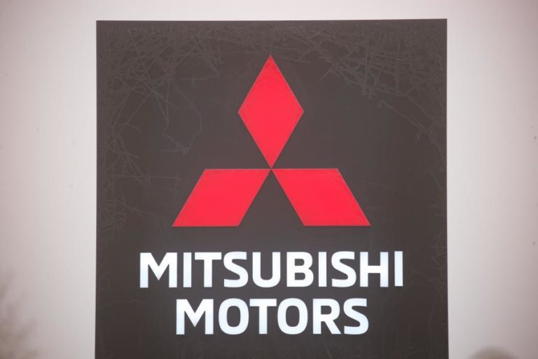 Mitsubishi Fuso pára produção na fábrica do Tramagal por falta de componentes