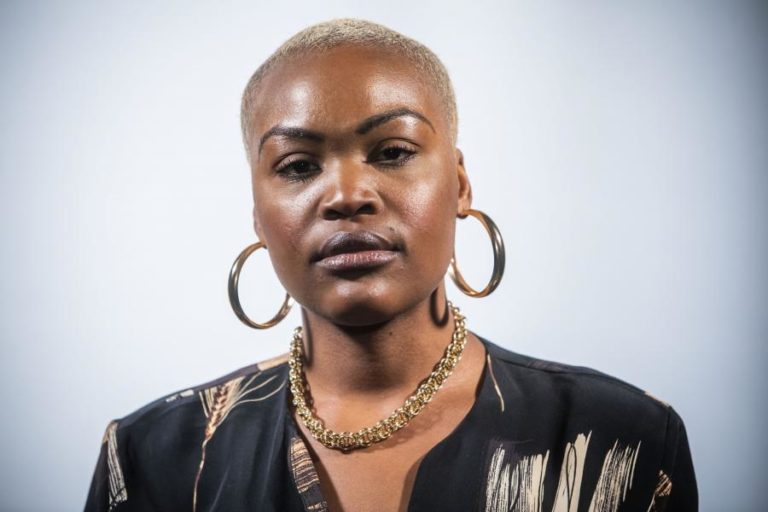 Pongo “muito bem” recebida em Paris e com novo álbum em fevereiro