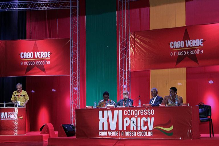 Oposição cabo-verdiana alerta para “pesado aumento dos impostos” no Orçamento para 2022