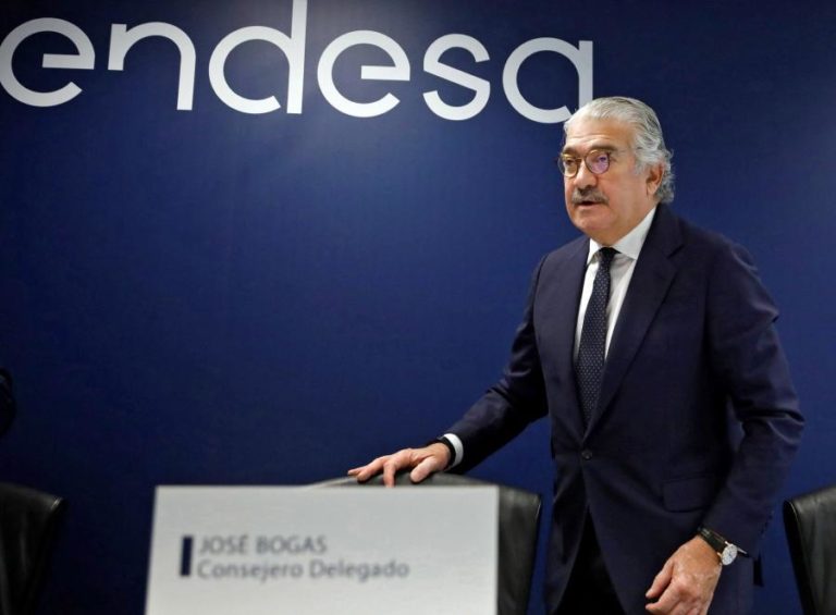 “Lucros caídos do céu” das empresas de eletricidade são “mito urbano” — CEO Endesa