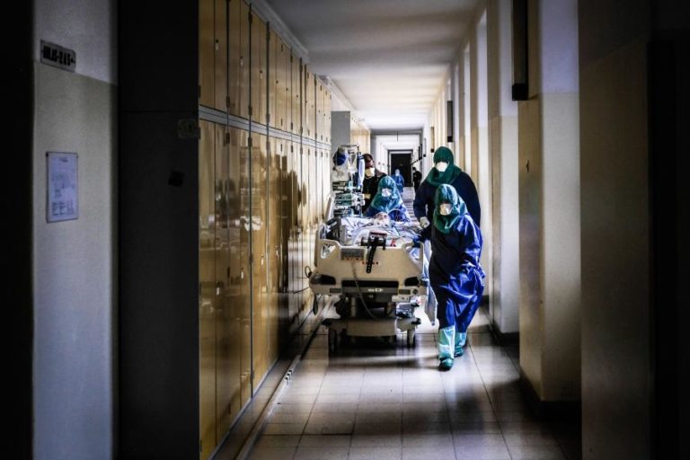 Covid-19: Portugal regista mais 883 casos confirmados e quatro mortes