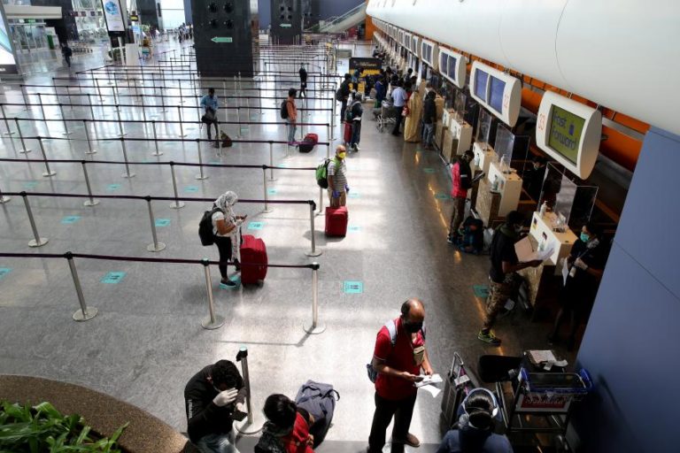 Índia reabre fronteiras a turistas estrangeiros a partir de sexta-feira