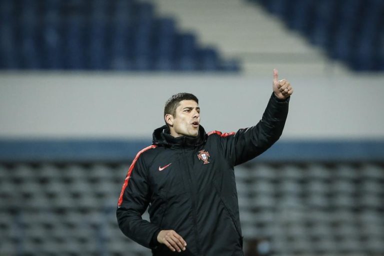 Francisco Neto chama 23 jogadoras para qualificação para Mundial2023