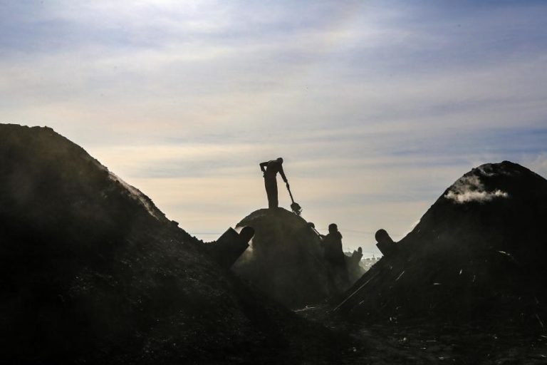 Moçambique volta a produzir e exportar mais carvão no terceiro trimestre