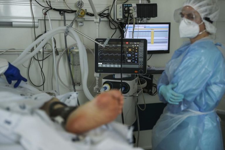 Covid-19: Portugal regista 327 novos casos e sete mortes nas últimas 24 horas