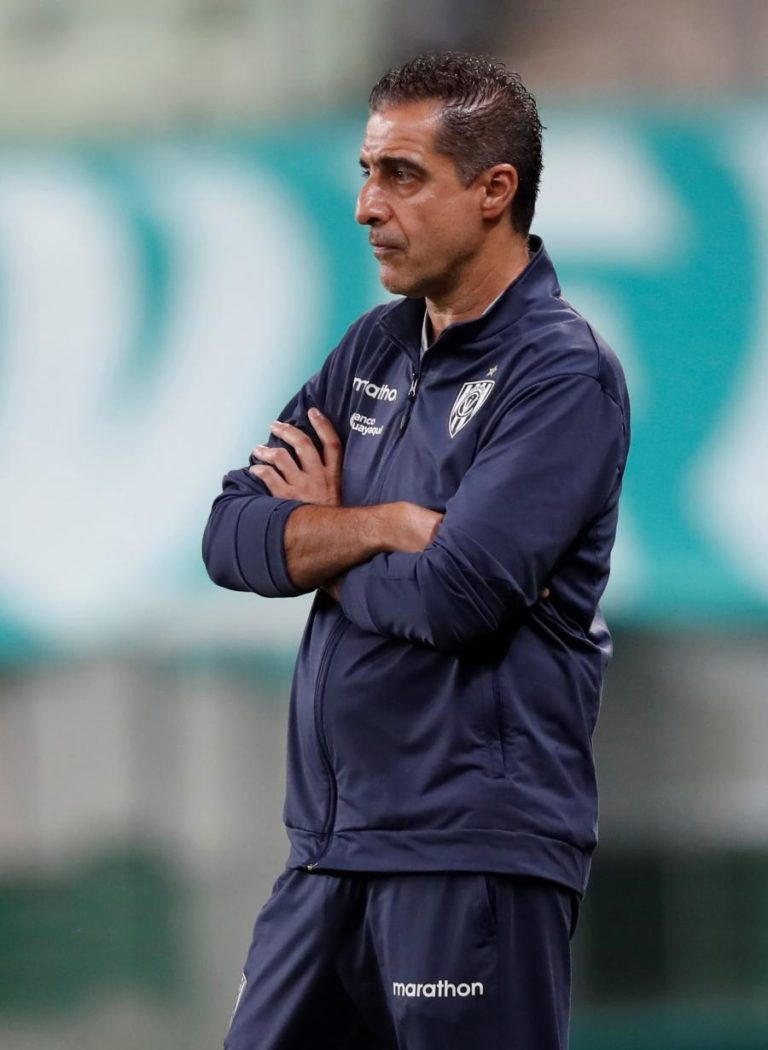 Equipa treinada por Renato Paiva consolida liderança no Equador