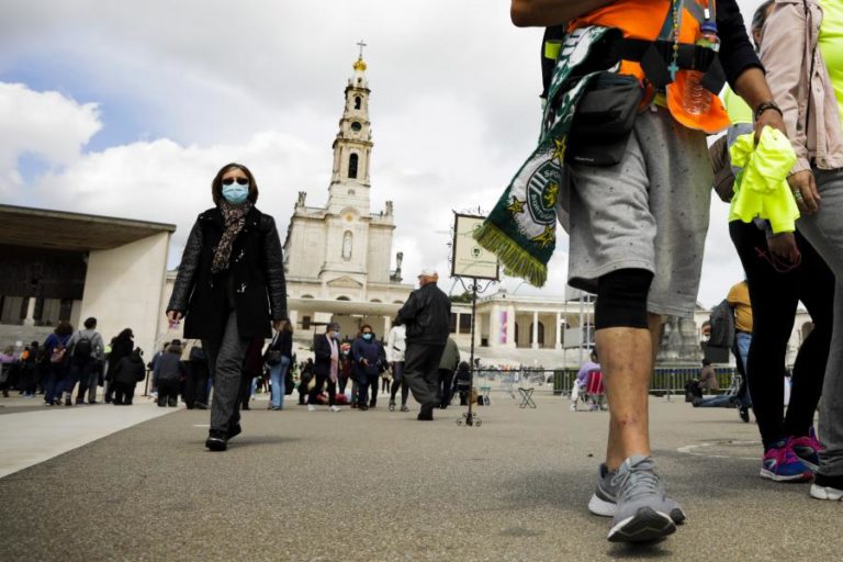 Milhares esperados em Fátima nos dias 12 e 13 no regresso gradual à normalidade