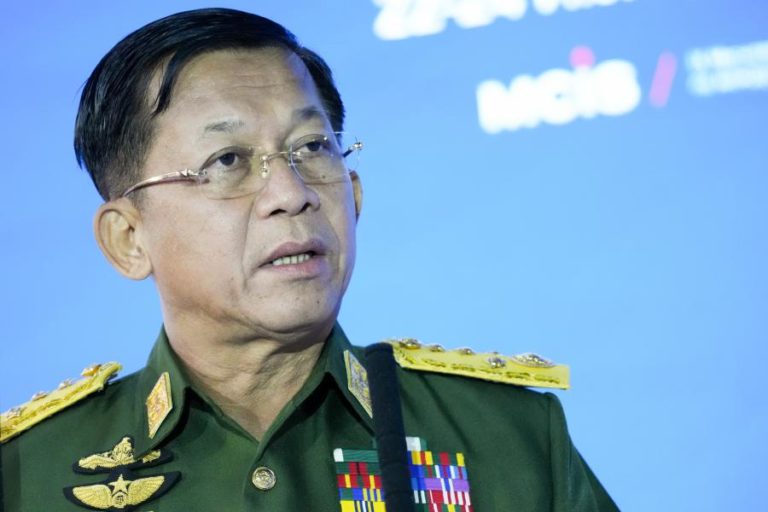 Junta Militar do Myanmar atribui à ingerência estrangeira a sua exclusão da cimeira da ASEAN