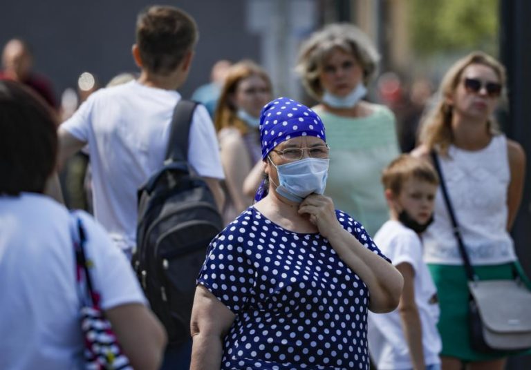 Covid-19: Portugal com mais 730 casos, quatro mortes e menos internamentos