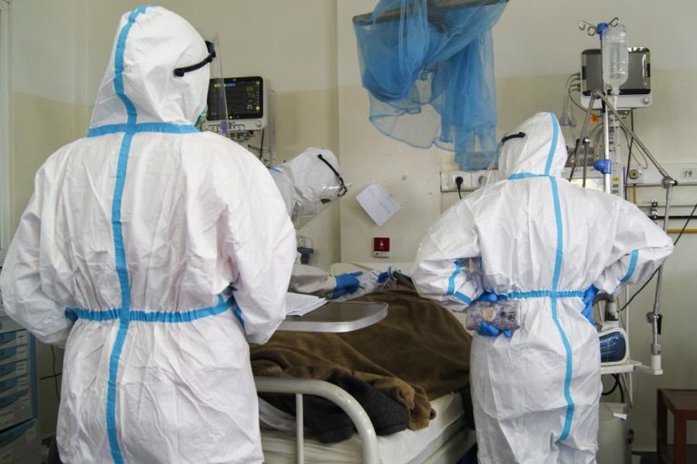 Covid-19: Moçambique anuncia 18 casos e uma morte