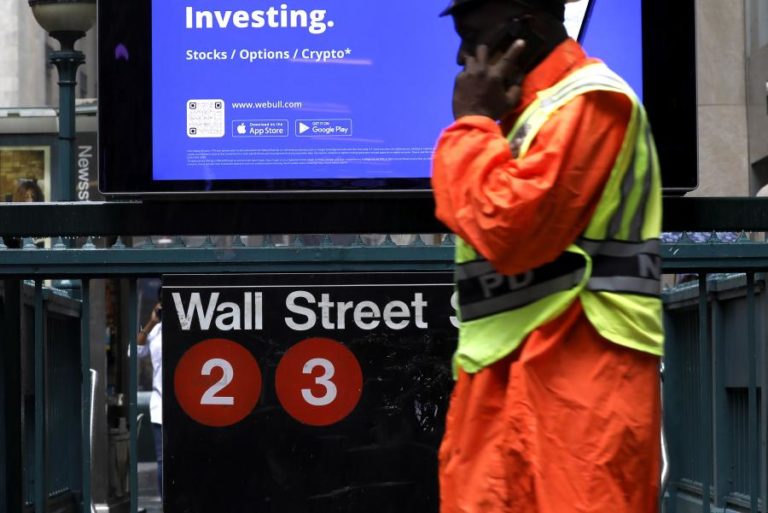 Wall Street segue sem tendência definida à espera de mais resultados trimestrais