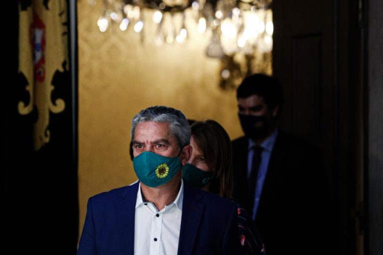 OE2022: Défice em 3,2%, dívida pública em 123% e desemprego a cair para os 6,5% – PEV