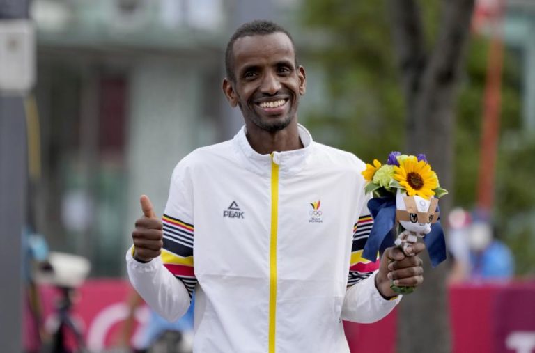 Belga Bashir Abdi estabelece novo recorde da Europa da maratona