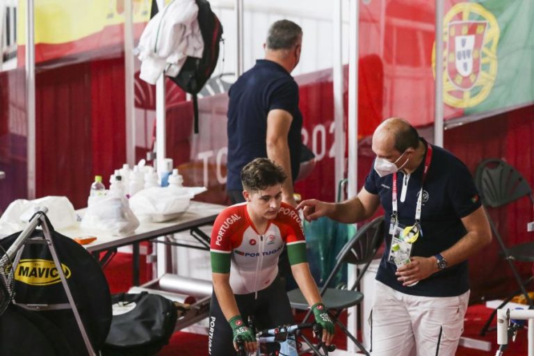 Maria Martins quinta no concurso do omnium dos Mundiais de ciclismo de pista