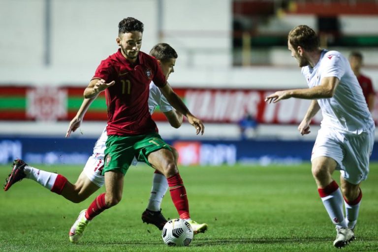 João Mário avisa que sub-21 da Islândia “exigem muito mais” do que Liechtenstein