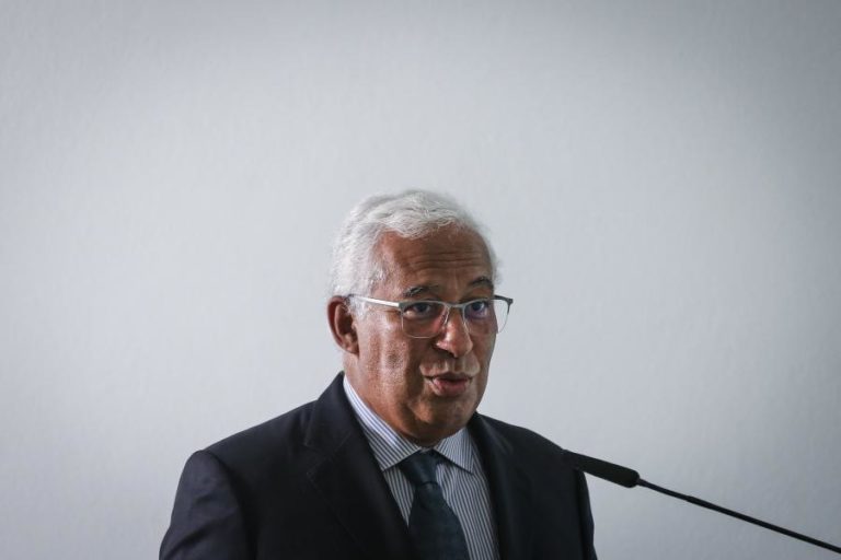 António Costa lembra Basílio do Nascimento “sempre ao lado do povo” e da democracia