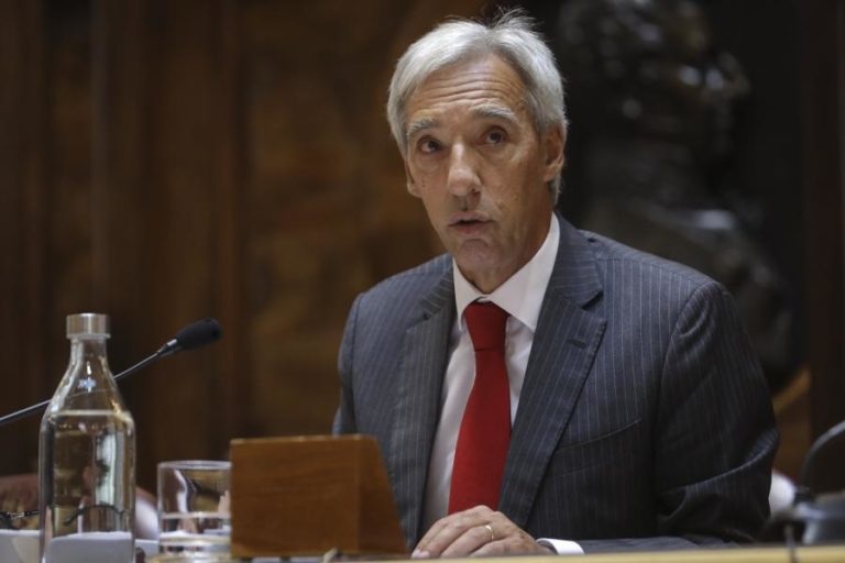 OE 2022: Ministro da Defesa Nacional destaca subida de 1,3% de verbas para o ministério