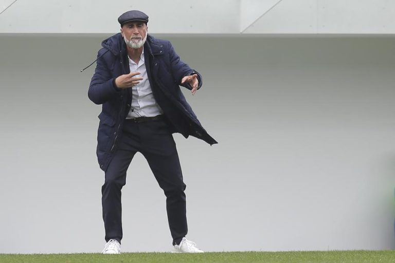 Álvaro Pacheco quer Vizela com “coragem” para enfrentar o Benfica