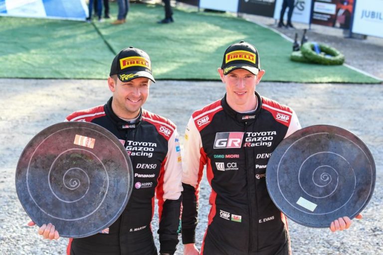 Elfyn Evans vence na Finlândia e relança corrida ao título mundial de ralis