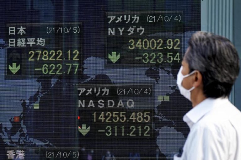 Bolsa de Tóquio abre a perder 0,32%